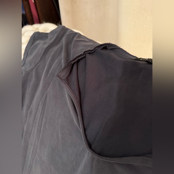 Washed cotton v-neck tshirt - Picture 2 of 6